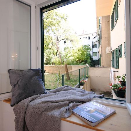 Apartment Gallery Split Luaran gambar