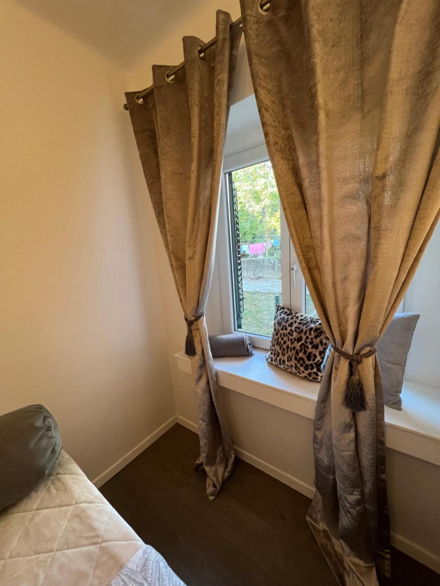 Apartment Gallery Split Luaran gambar